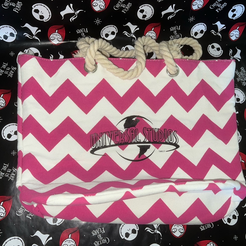 Universal studio’s tote bag